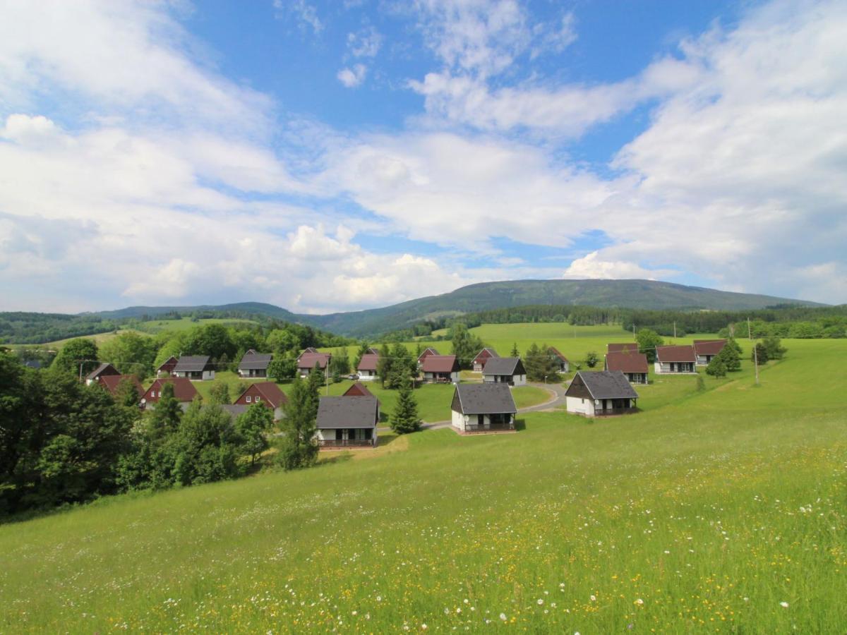Holiday Home Holiday Hill 33 By Interhome Cista  Eksteriør bilde